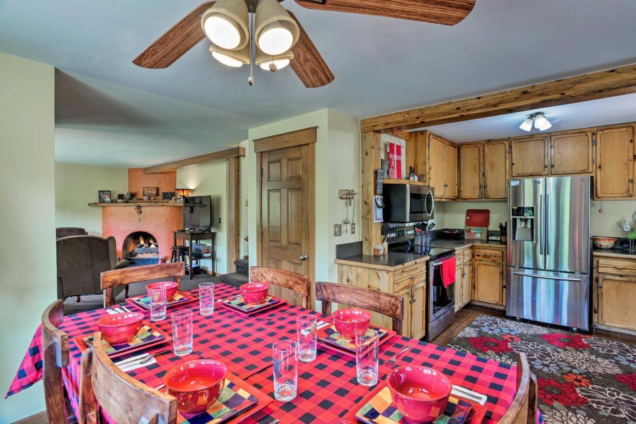 Cozy Home With Deck And Mtn Views, Walk To Casinos سنترال سيتي المظهر الخارجي الصورة